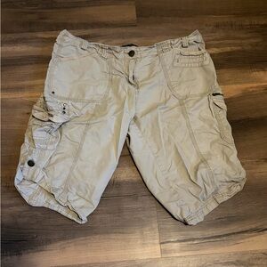 Apt. 9 Men's Light Tan Cargo Shorts